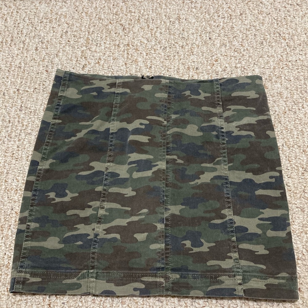 Cute skirt!